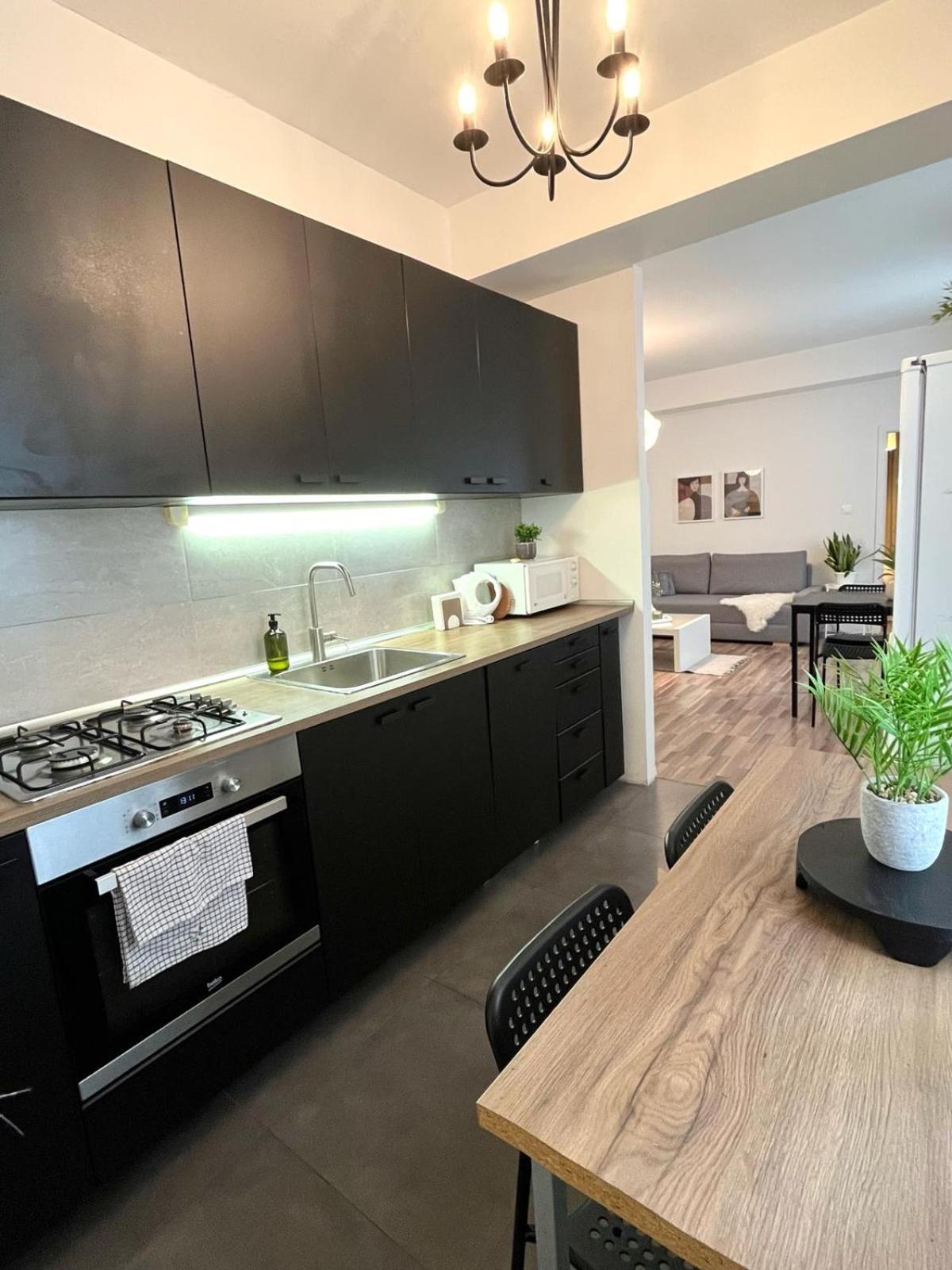 Apartment Adele - Old Town Μπρατισλάβα Εξωτερικό φωτογραφία